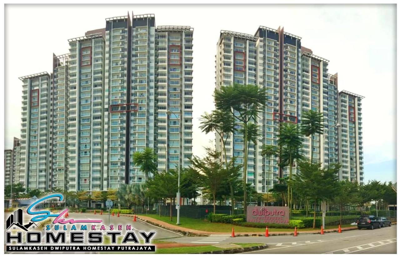 1250 M² Dengan 3 Bilik Tidur Dan 3 Bilik Mandi Peribadi Di *