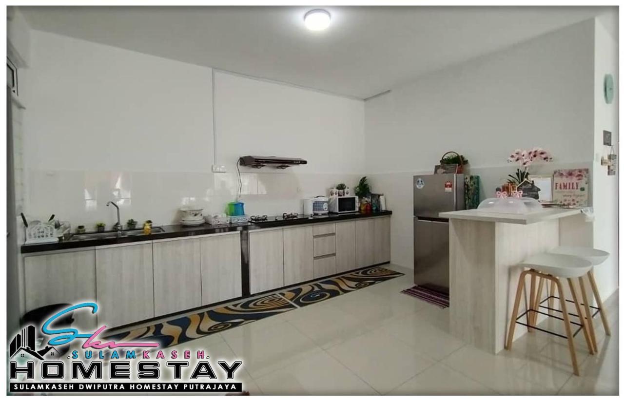 1250 M² Dengan 3 Bilik Tidur Dan 3 Bilik Mandi Peribadi Di Pangsapuri *